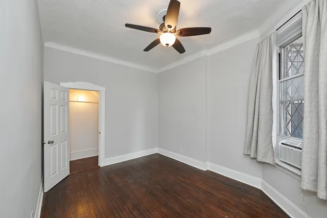 $630,000 | 618 East 50th Place, Chicago, IL 60615