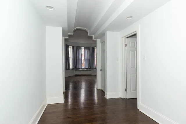 $630,000 | 618 East 50th Place, Chicago, IL 60615