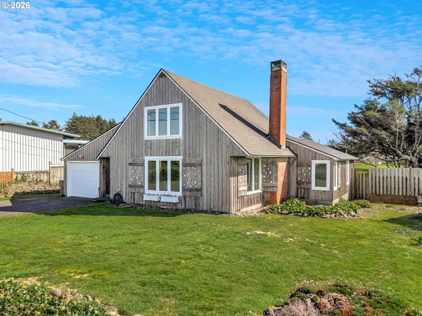 $1,200,000 | 2515 Sunset Boulevard, Seaside, OR 97138