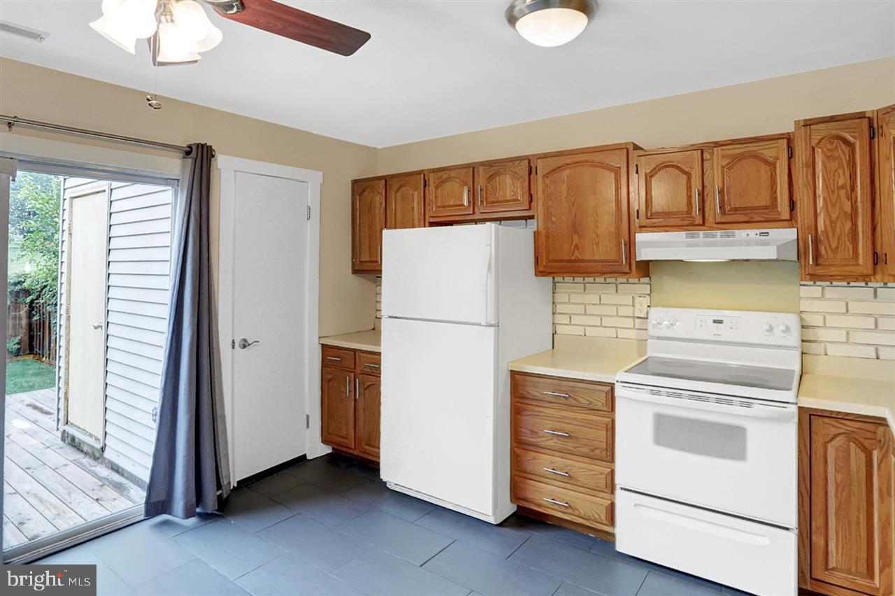 506 Lopax Road Harrisburg, PA 17112 - Photo 11 of 25 Gallery Image 11