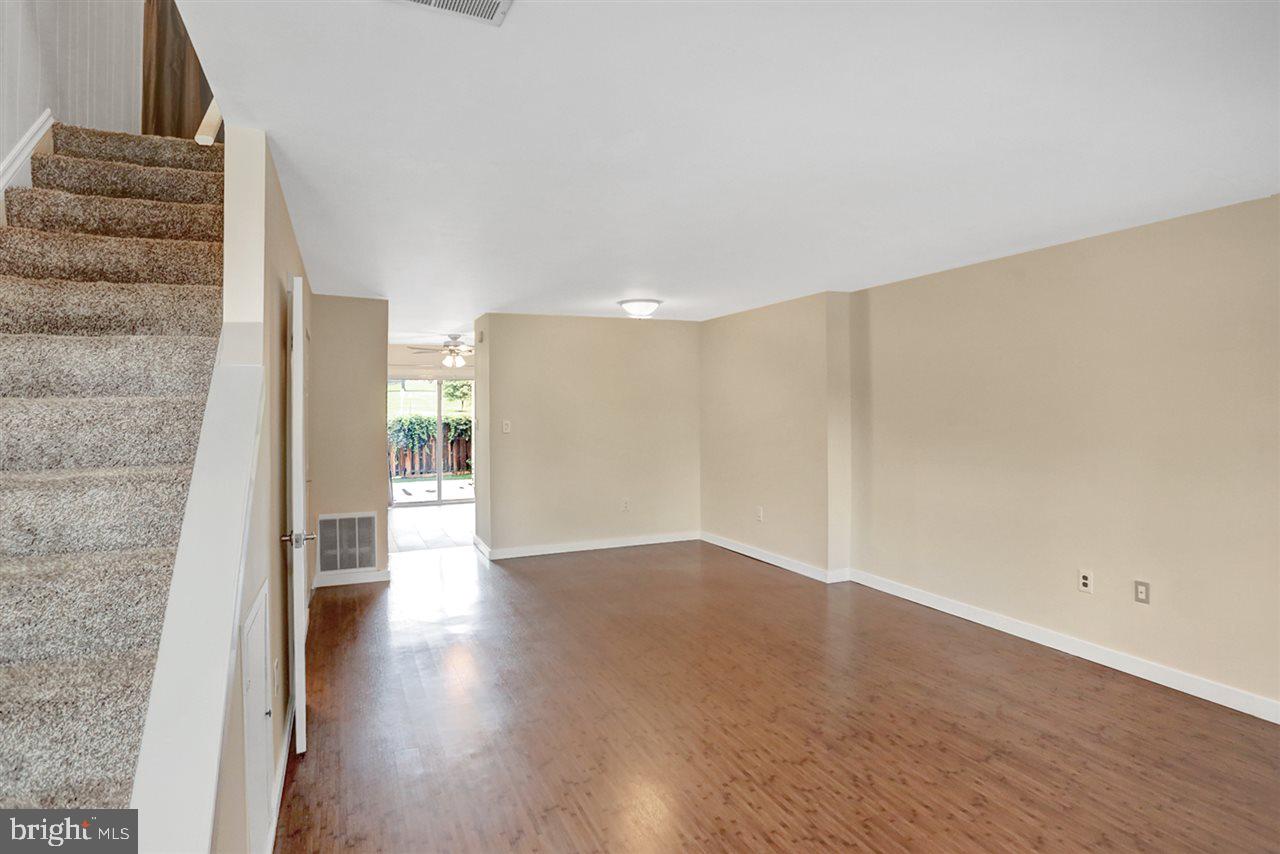 506 Lopax Road Harrisburg, PA 17112 - Photo 3 of 25 Gallery Image 3
