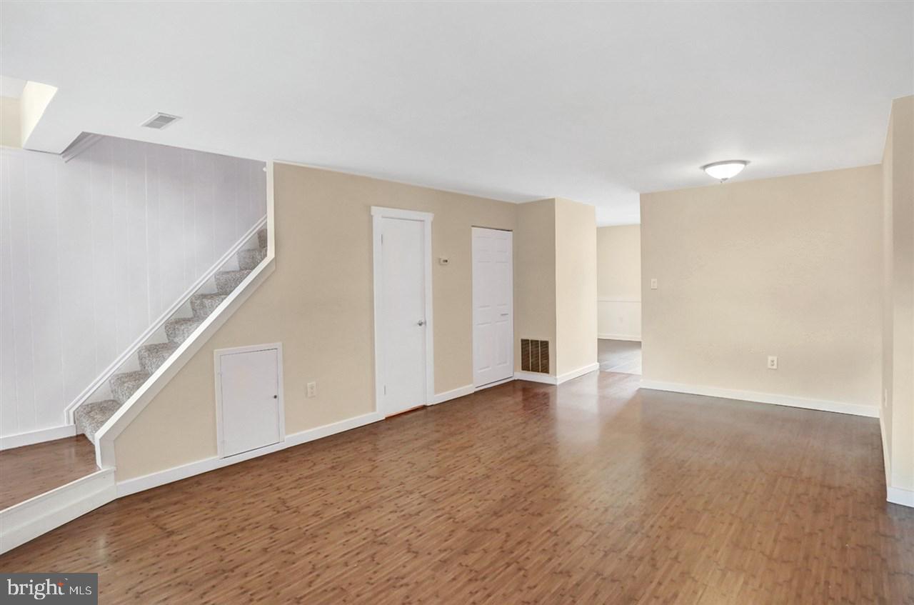 506 Lopax Road Harrisburg, PA 17112 - Photo 4 of 25 Gallery Image 4