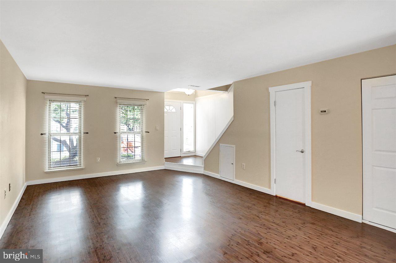 506 Lopax Road Harrisburg, PA 17112 - Photo 5 of 25 Gallery Image 5