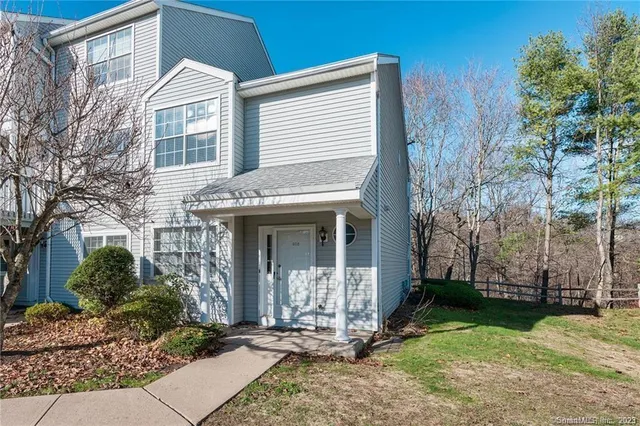 $2,150 | 408 Watercourse Row, Unit 408, Rocky Hill, CT 06067