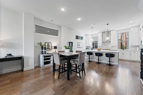 $500,000 | 2739 Flowering Peach Lane, Dallas, TX 75212