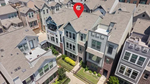 $500,000 | 2739 Flowering Peach Lane, Dallas, TX 75212