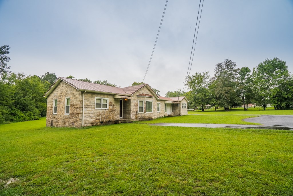 200 Beaverdale Road Northeast Dalton, GA 30721 - Photo 4 of 38 Gallery Image 4