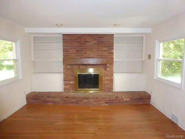 5665 Beechview Drive Rochester, MI 48306 - Photo 9 of 20 2015-08-13 08.57