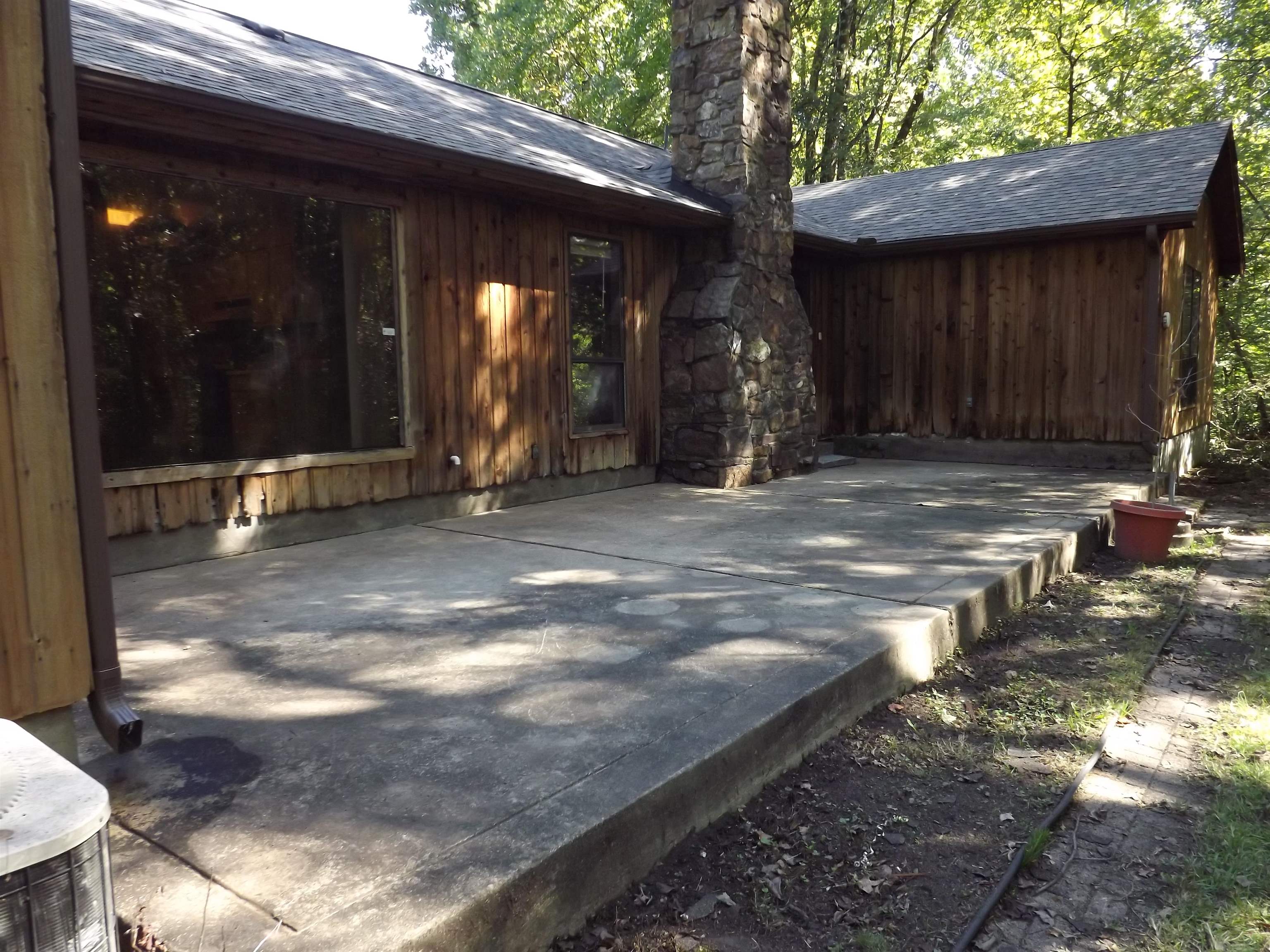 2636 Gore Road Millington, TN 38053 - Photo 4 of 12 Exterior space