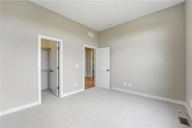 $650,000 | 10511 North Liberty Street, Kansas City, MO 64155