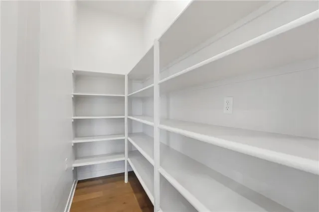 $650,000 | 10511 North Liberty Street, Kansas City, MO 64155