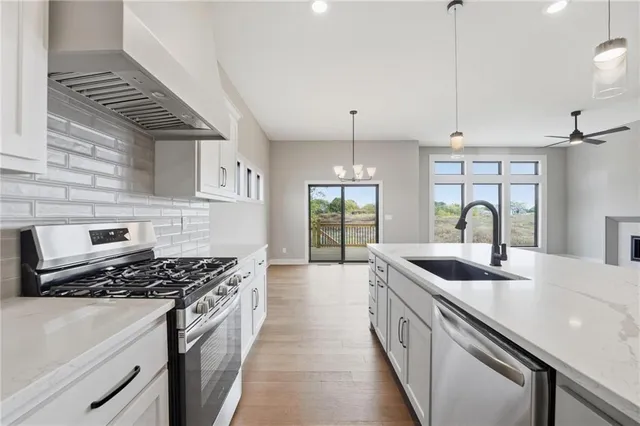 $650,000 | 10511 North Liberty Street, Kansas City, MO 64155