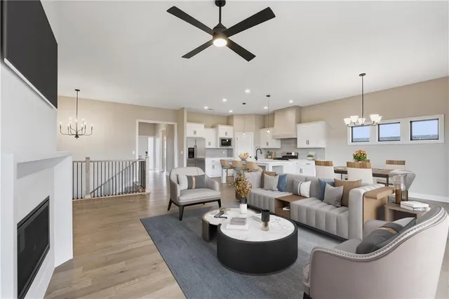 $650,000 | 10511 North Liberty Street, Kansas City, MO 64155