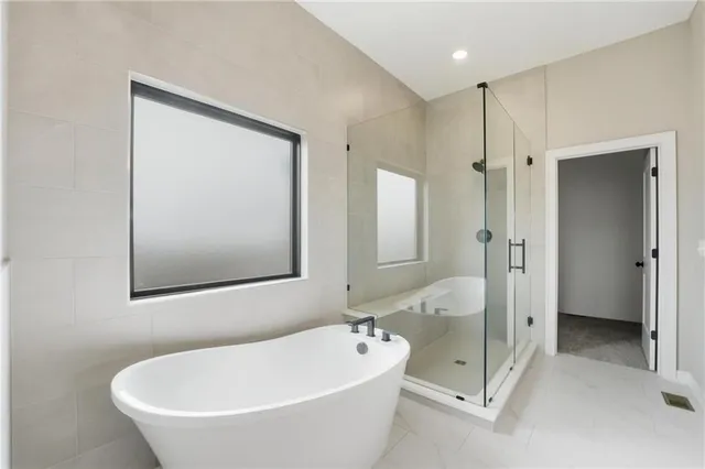 $650,000 | 10511 North Liberty Street, Kansas City, MO 64155