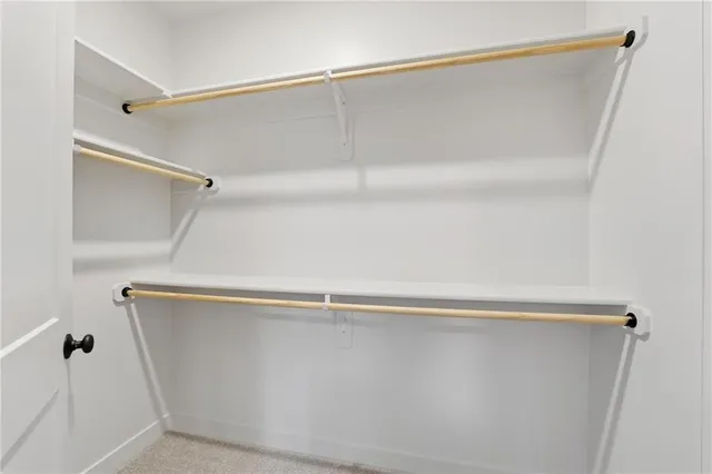 $650,000 | 10511 North Liberty Street, Kansas City, MO 64155