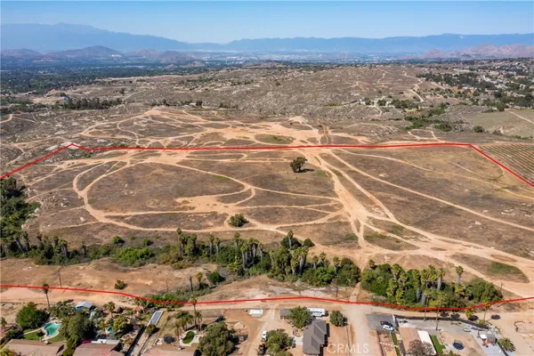 $3,500,000 | 0 Iris, Riverside, CA 92504