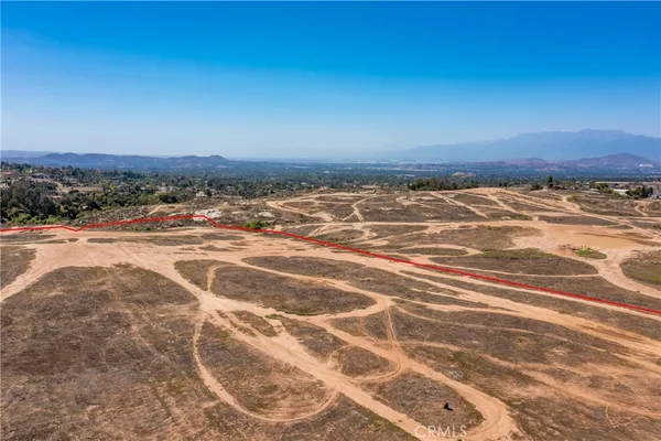 $3,500,000 | 0 Iris, Riverside, CA 92504