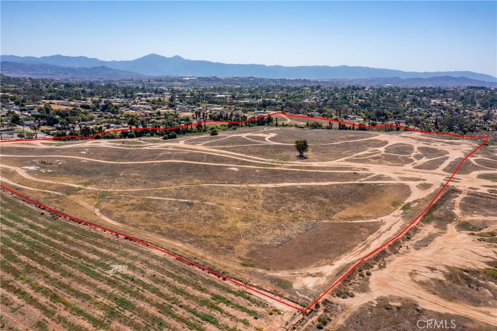 0 Iris Riverside, CA 92504 - Photo 2 of 26 a view of city with ocean