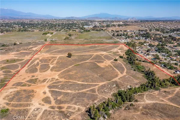 $3,500,000 | 0 Iris, Riverside, CA 92504
