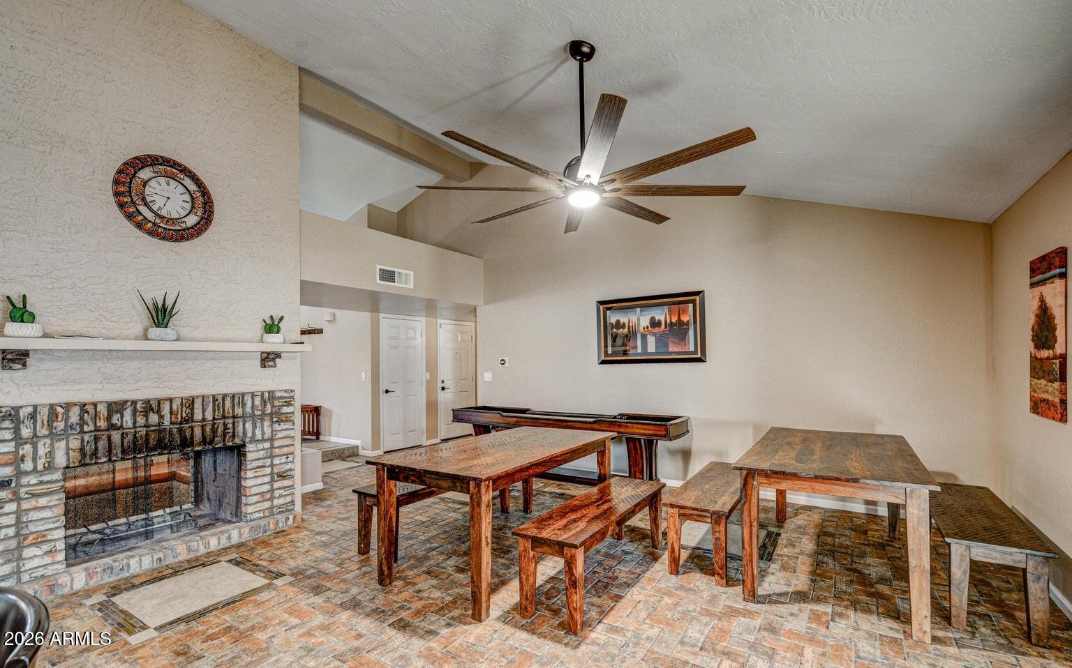 6520 East Peak View Road Cave Creek, AZ 85331 - Photo 13 of 23 20250515000933534301000000-o