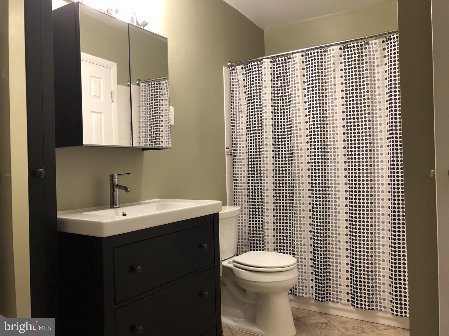5814 Royal Ridge Drive, Unit Q Springfield, VA 22152 - Photo 8 of 20 Gallery Image 8