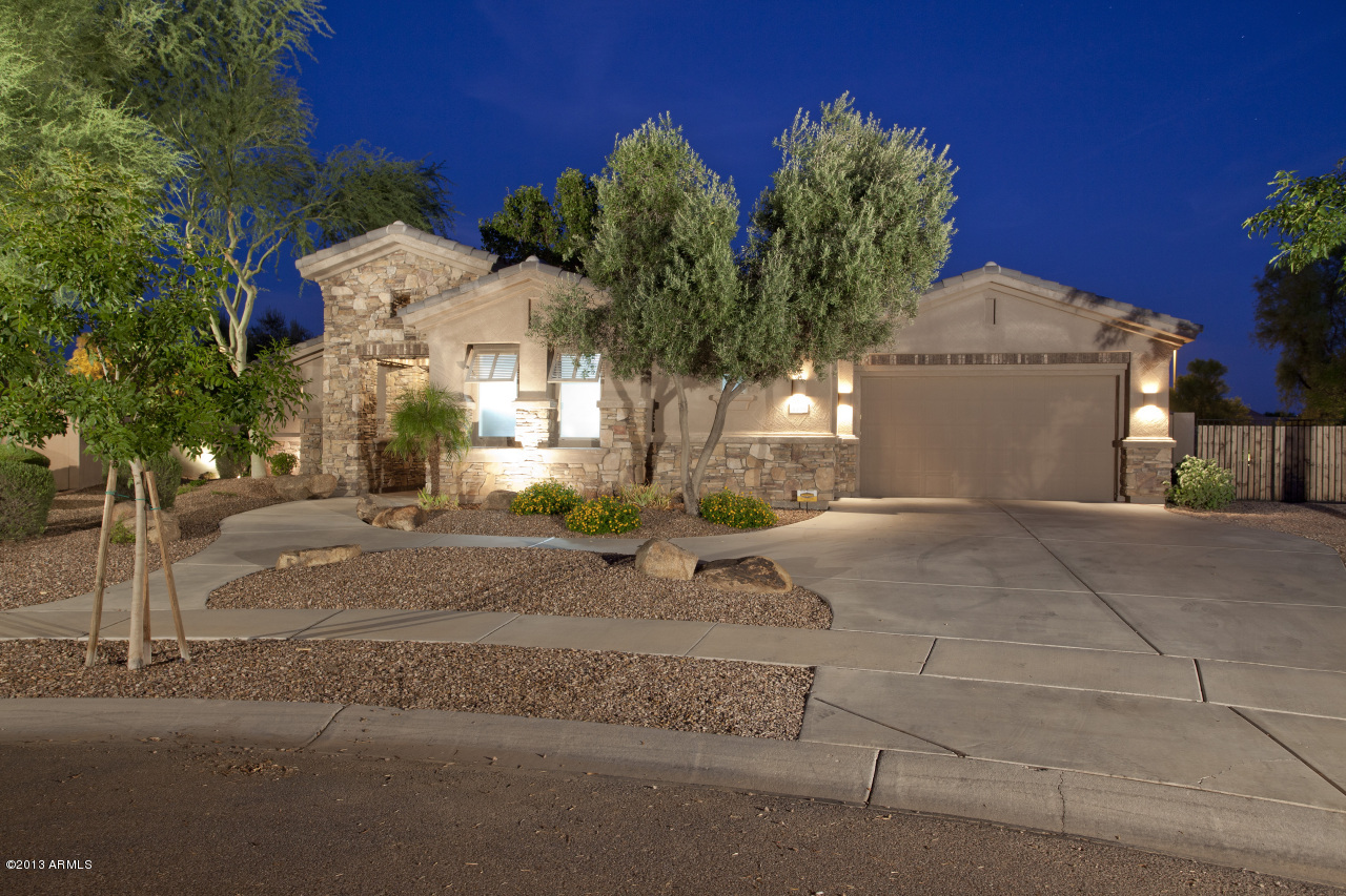 4339 South Bandit Road Gilbert, AZ 85297 - Photo 1 of 42 TW Lewis Custom-Quality in Power Ranch