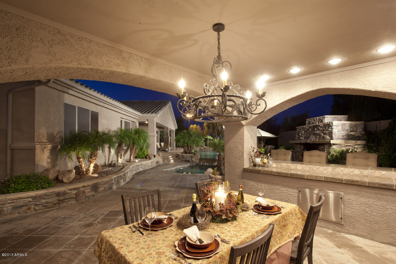 4339 South Bandit Road Gilbert, AZ 85297 - Photo 17 of 42 Al Fresco Dining