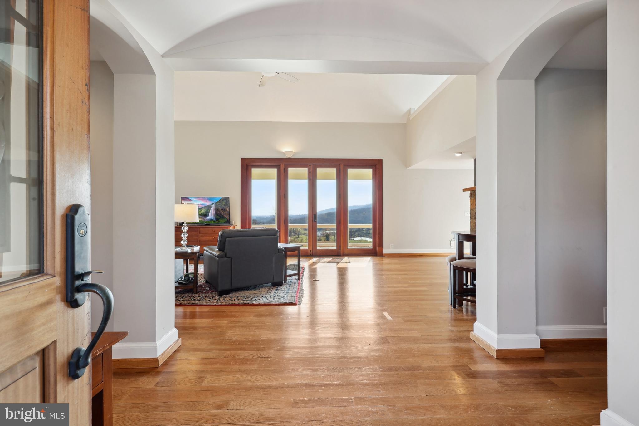 3624 Leeds Manor Road Markham, VA 22643 - Photo 6 of 66 Gallery Image 6
