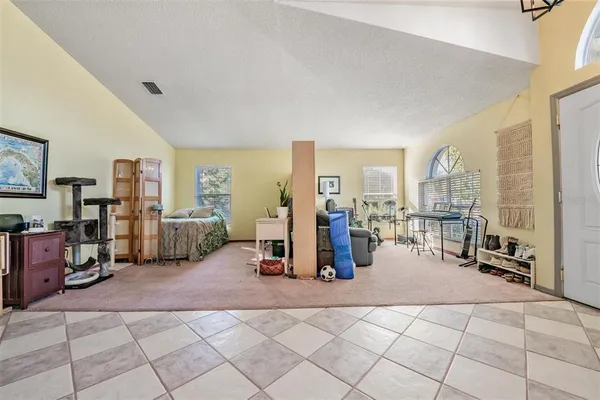 $399,999 | 1813 Dockside Drive, Valrico, FL 33594
