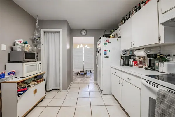 $399,999 | 1813 Dockside Drive, Valrico, FL 33594