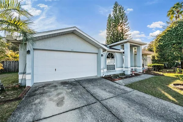 $399,999 | 1813 Dockside Drive, Valrico, FL 33594