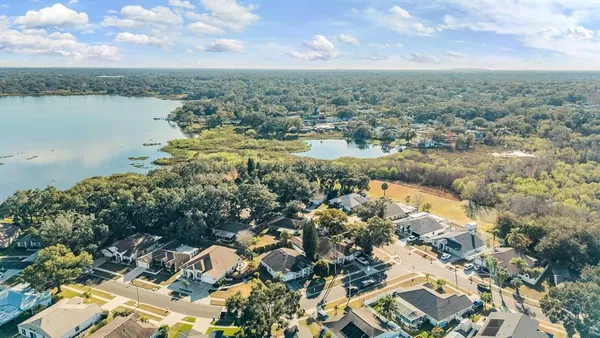 $399,999 | 1813 Dockside Drive, Valrico, FL 33594