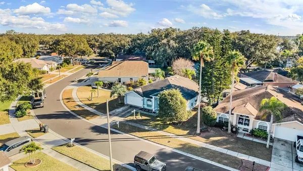 $399,999 | 1813 Dockside Drive, Valrico, FL 33594