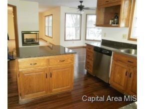 4512 Santa Clara Drive Springfield, IL 62711 - Photo 19 of 20 Gallery Image 19
