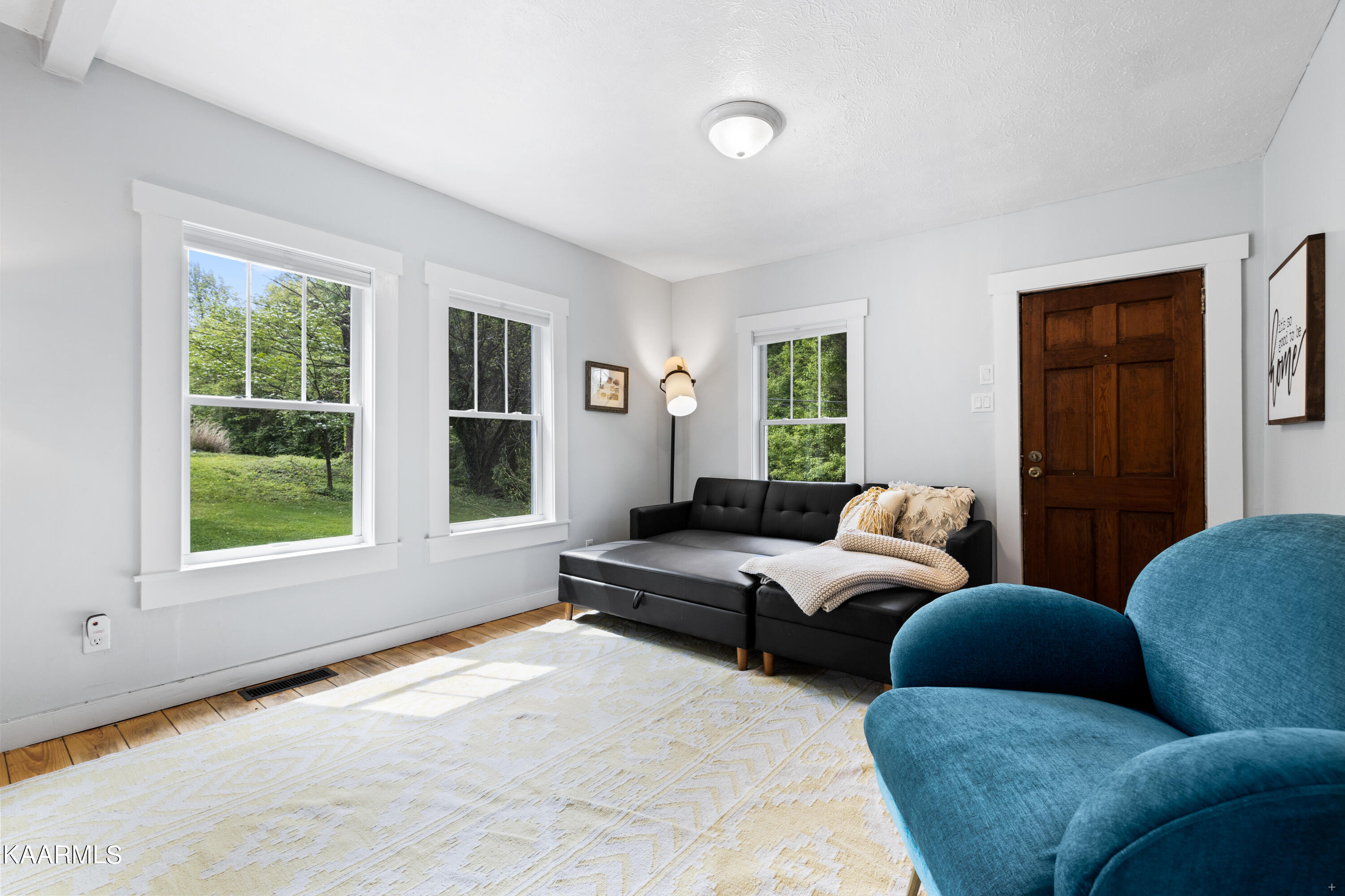 2408 Belt Road Knoxville, TN 37920 - Photo 11 of 20 Positive Perceptions-11