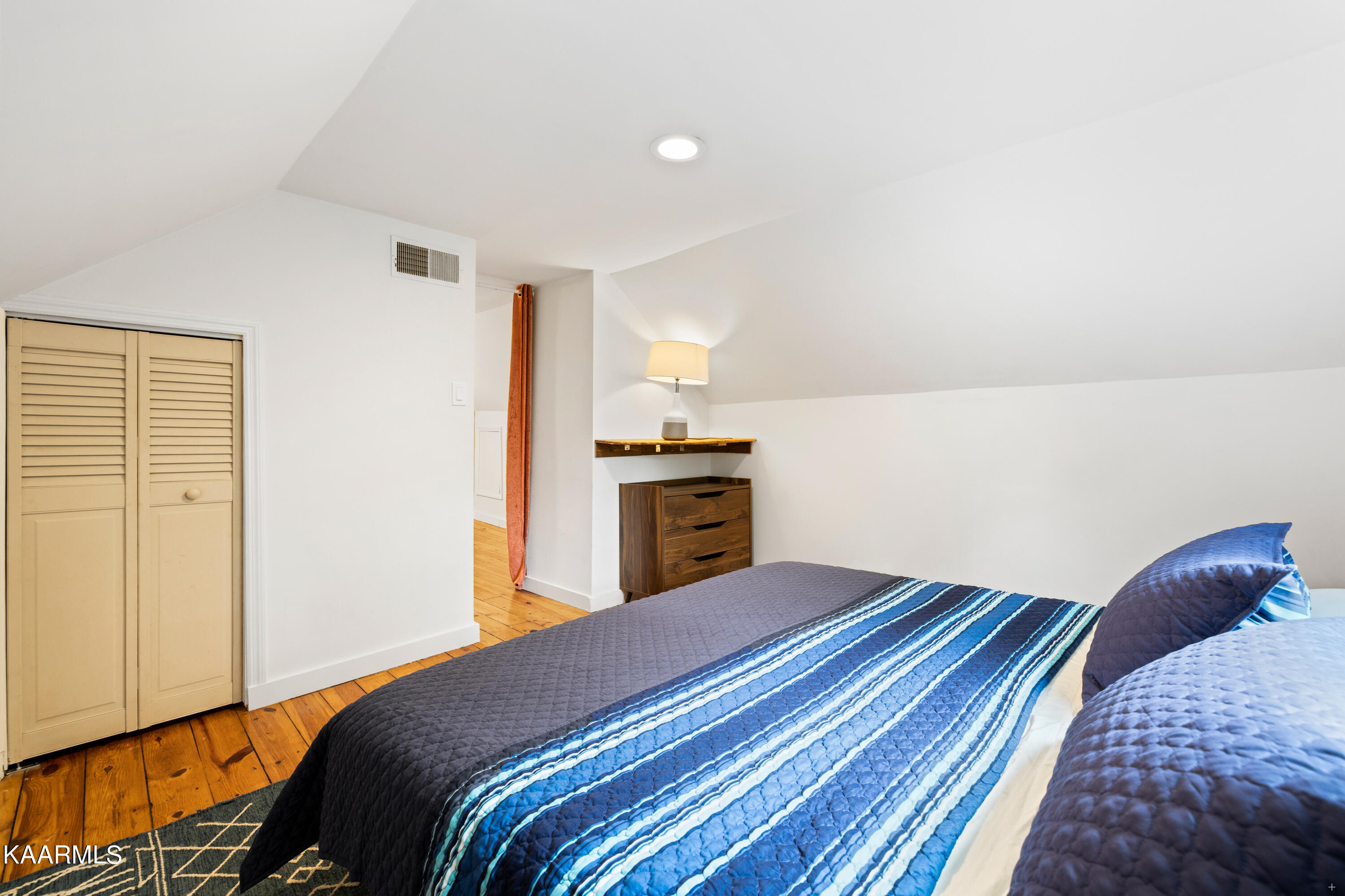 2408 Belt Road Knoxville, TN 37920 - Photo 16 of 20 Positive Perceptions-16