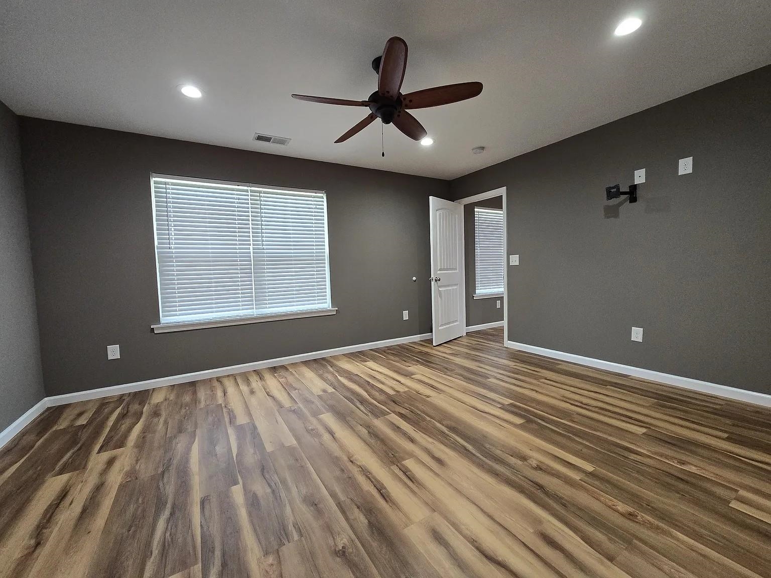 5177 Berkeley Court Murrells Inlet, SC 29576 - Photo 7 of 49