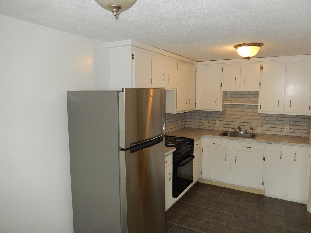 150 Wrentham Street, Unit 12 Boston, MA 02124 - Photo 6 of 18
