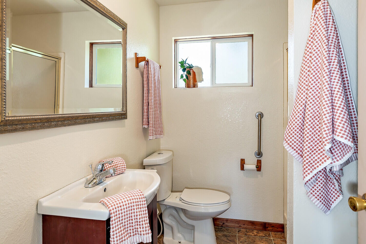 5916 Tunnel Loop Road Grants Pass, OR 97526 - Photo 18 of 65 32_Apex_TL_32_mls