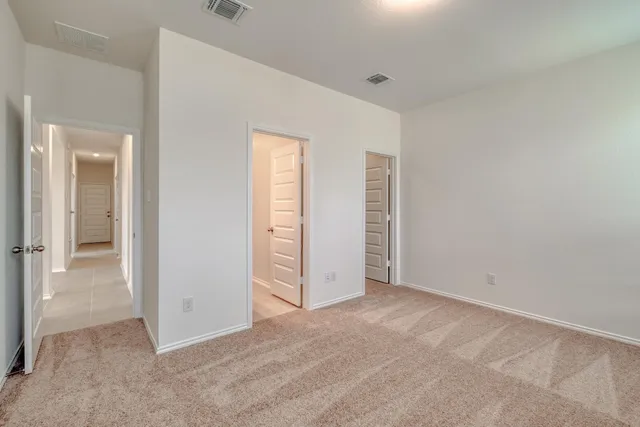 $238,020 | 280 Feathers Street, Jarrell, TX 76537