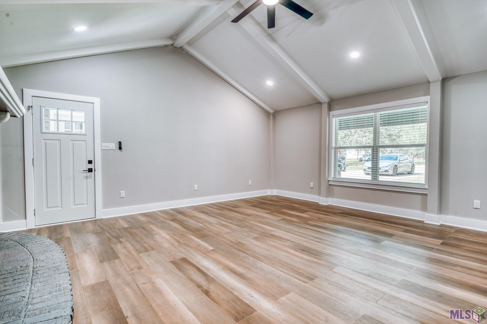 23168 Hutchinson Road Springfield, LA 70462 - Photo 8 of 24