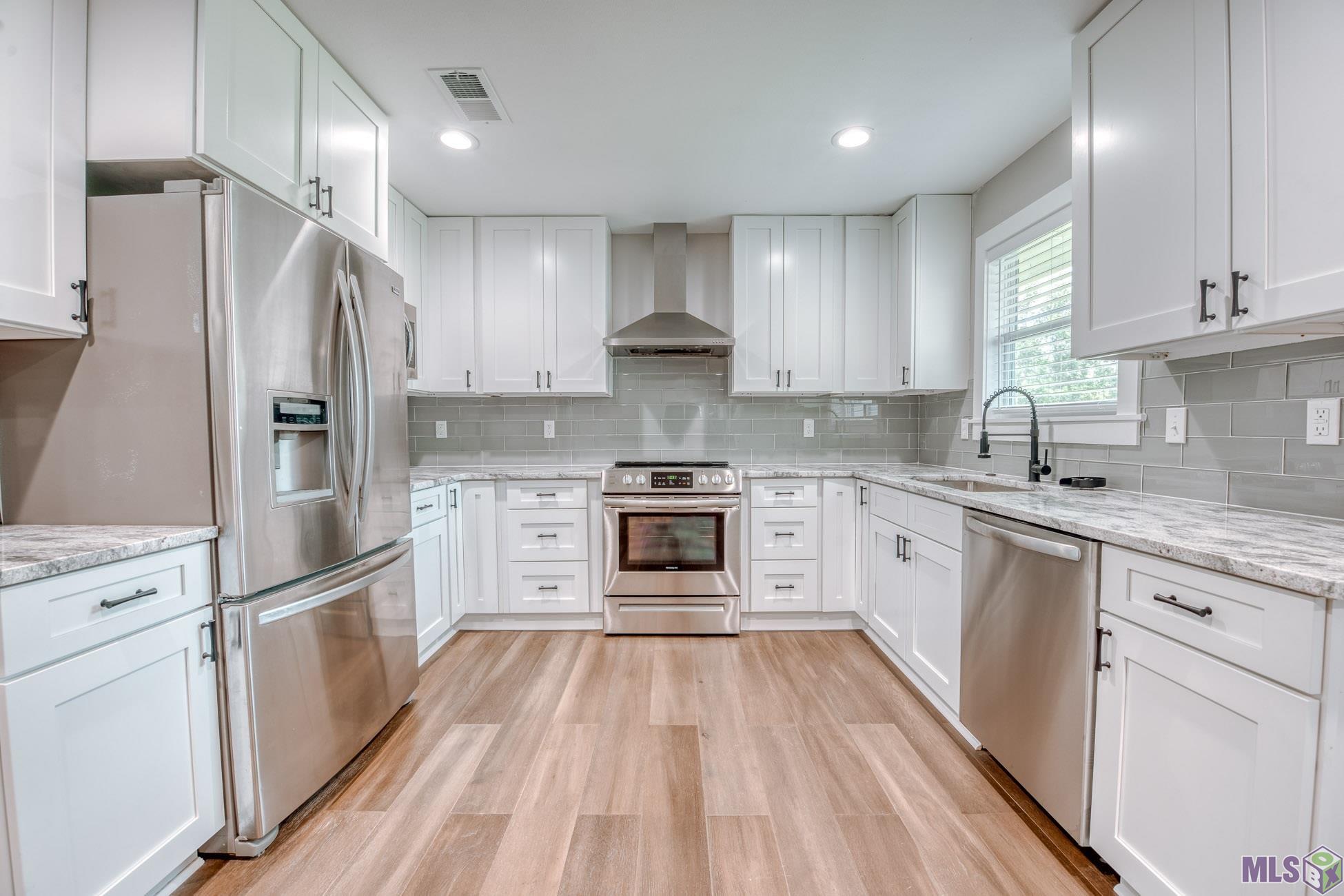 23168 Hutchinson Road Springfield, LA 70462 - Photo 10 of 24