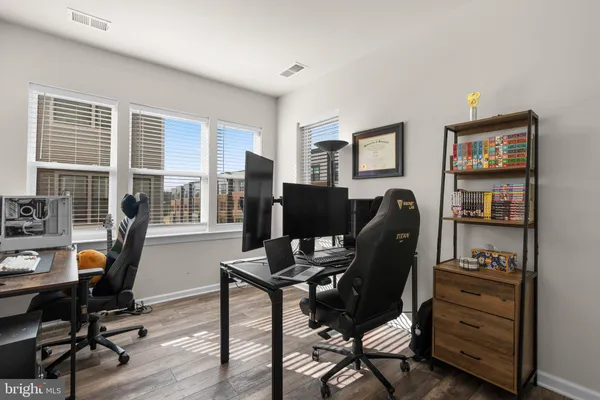 $3,850 | 16154 Bowery Street, Rockville, MD 20855