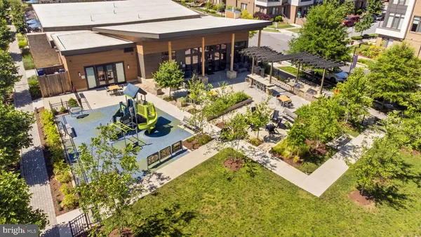 $3,850 | 16154 Bowery Street, Rockville, MD 20855