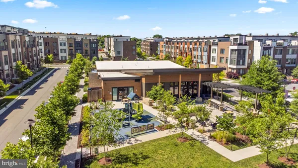 $3,850 | 16154 Bowery Street, Rockville, MD 20855