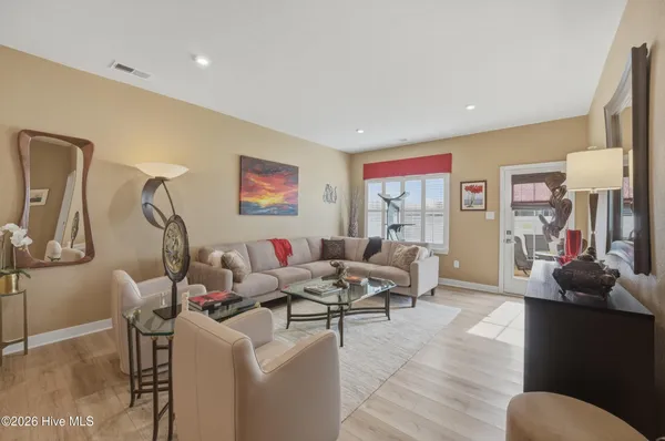 $332,500 | 101 Spinnaker Drive, Unit A, Elizabeth City, NC 27909