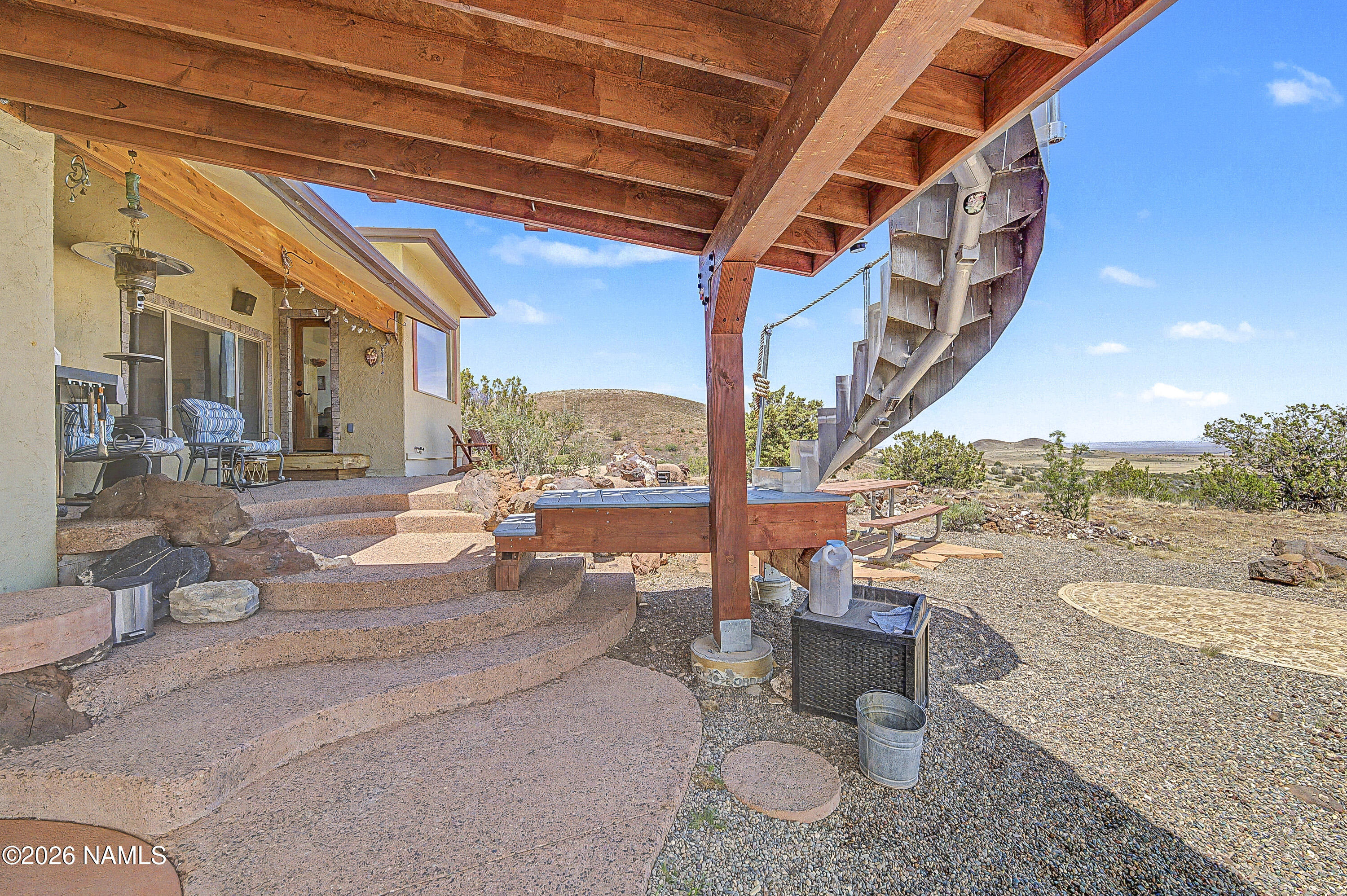 95 Leupp Road Flagstaff, AZ 86004 - Photo 4 of 39 Front