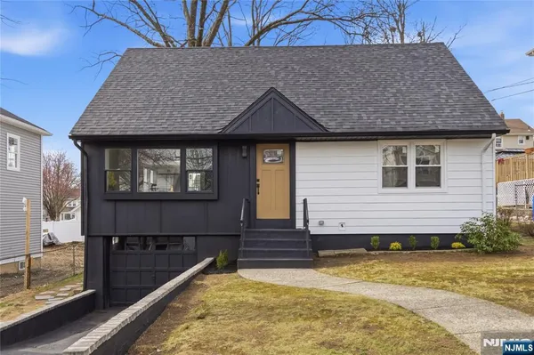 $749,999 | 116 Washington Place, Teaneck, NJ 07666