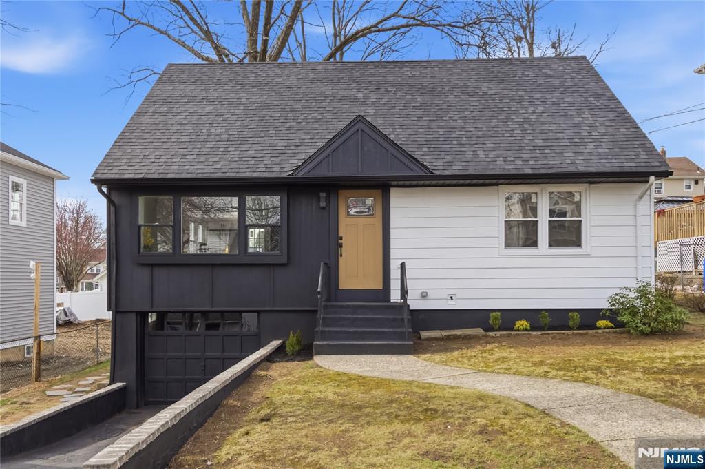 116 Washington Place Teaneck, NJ 07666 - Photo 1 of 26