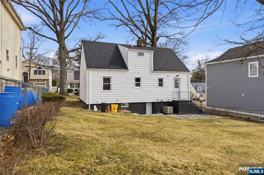 116 Washington Place Teaneck, NJ 07666 - Photo 24 of 26